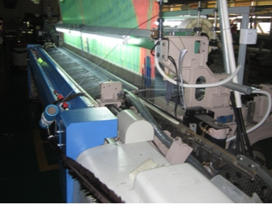 纺织行业高速剑杆提花织机变频器应用